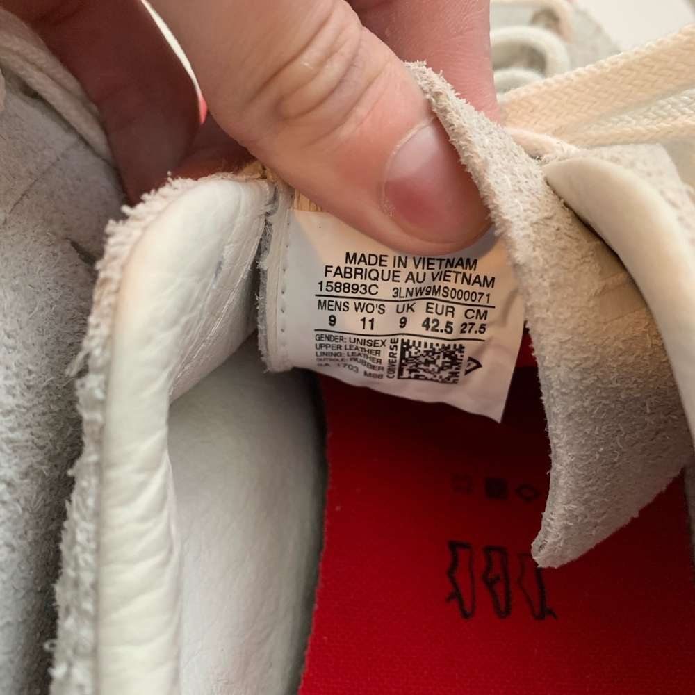 Converse x Undefeated - Picture 3 of 5